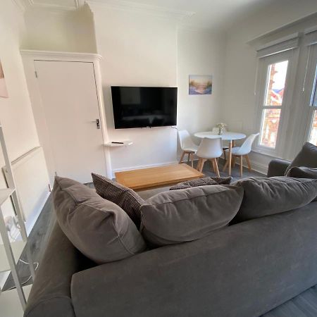 Lovely 2 Bedroom Apartment Near Hornsea Beach - The Lookout Kültér fotó